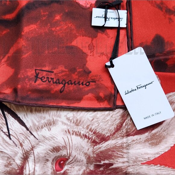 FERRAGAMO red & cream floral YEAR OF THE RABBIT silk scarf NWT + gift envelope🎁 - Picture 3 of 5